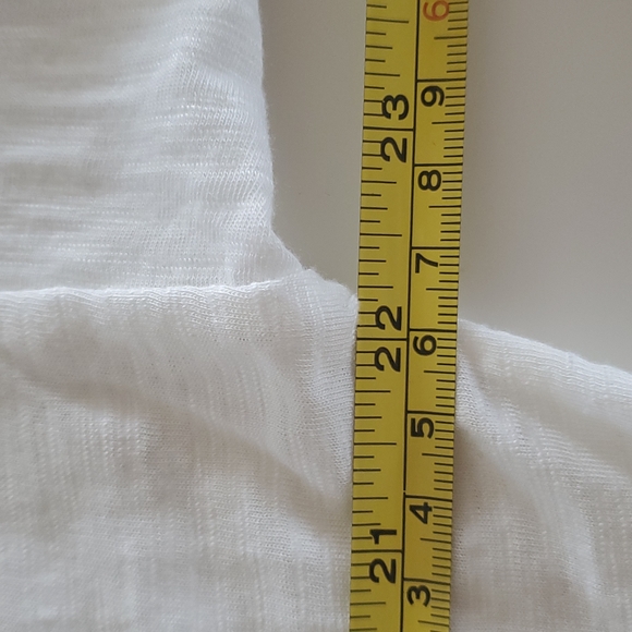 White tunic - Picture 8 of 10